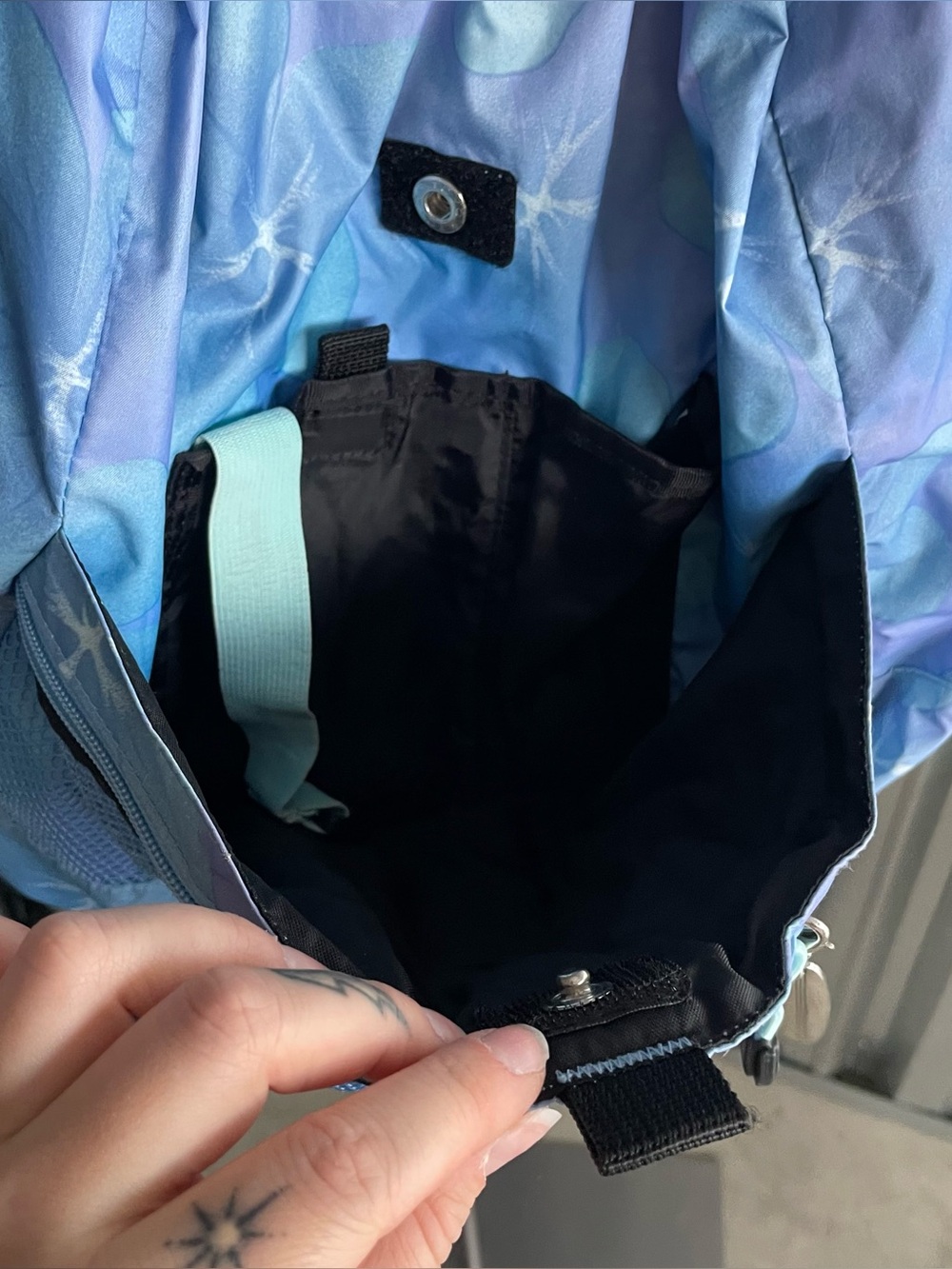 Vintage GAP Beach Backpack Mesh Swim Bag Blue Purple Y2K Drawstring Bag - Picture 3 of 8